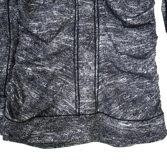 lululemon athletica Black and Gray Jacket - Picture 7 of 12